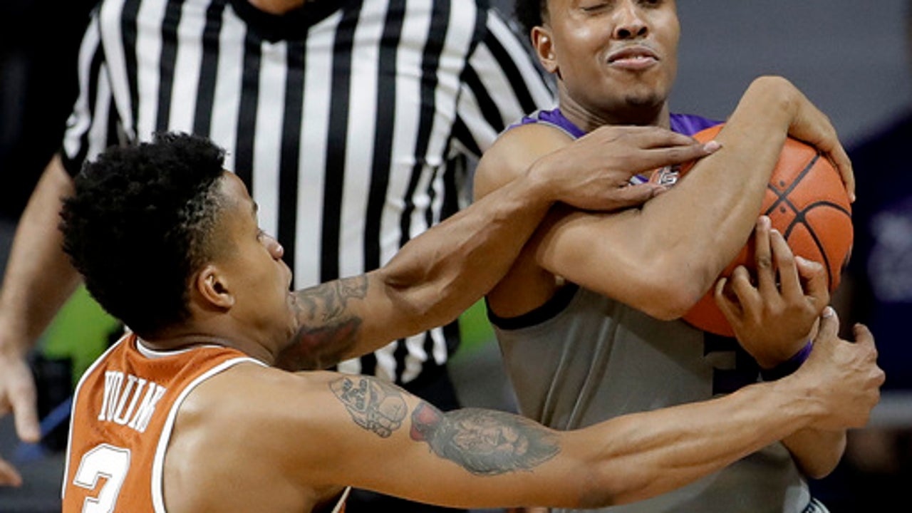 Dean Wade scores 18, K-State beats Texas in Big 12 opener (Dec 30, 2016)